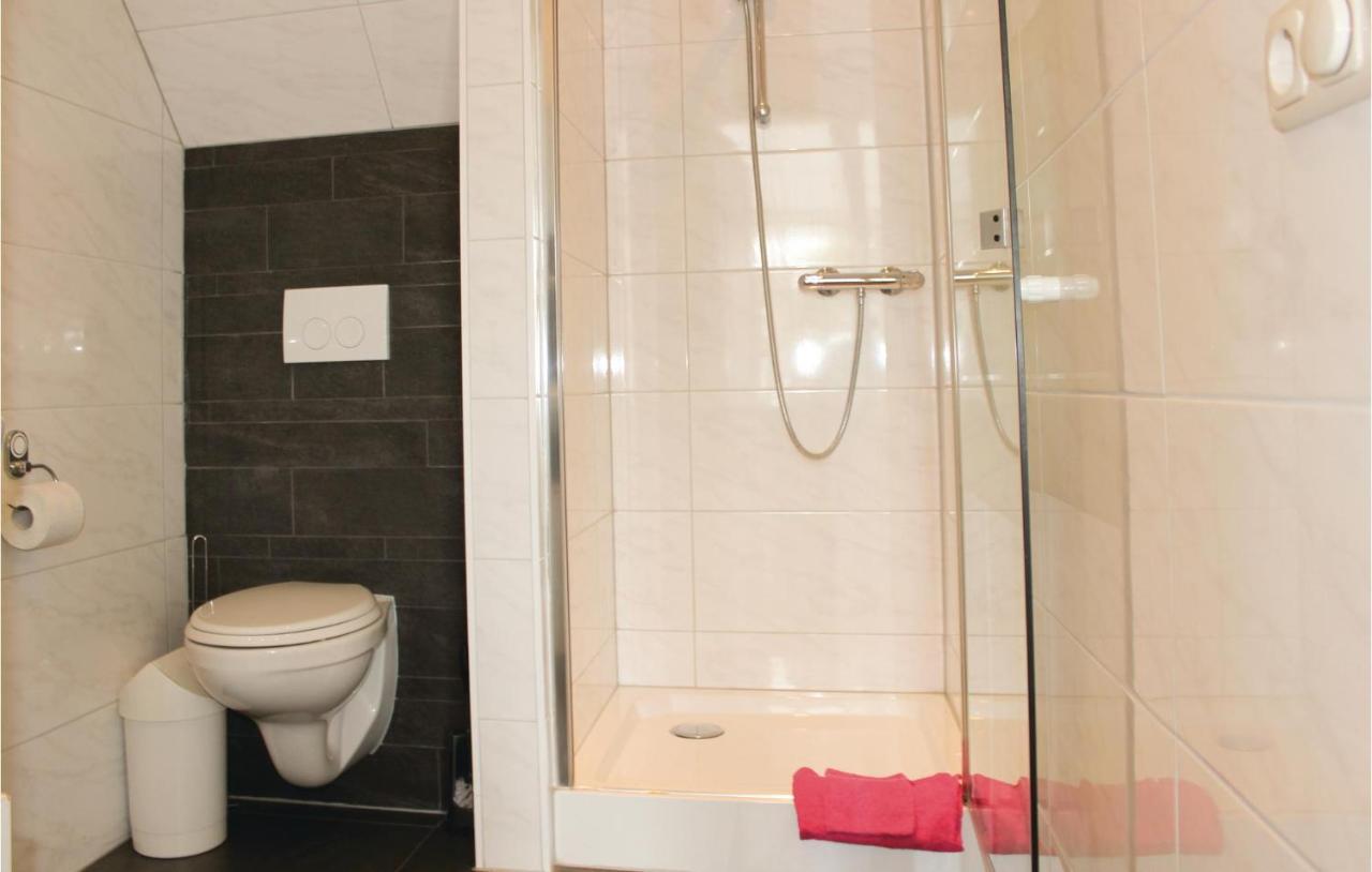 Cozy Apartment In Molkwerum With Wifi Eksteriør billede